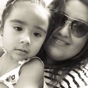 Meet your Posher, Lesley